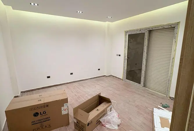 83666105 - Property Image 3
