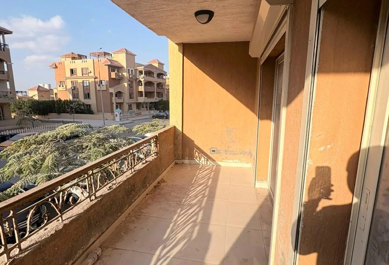 83666105 - Property Main Image
