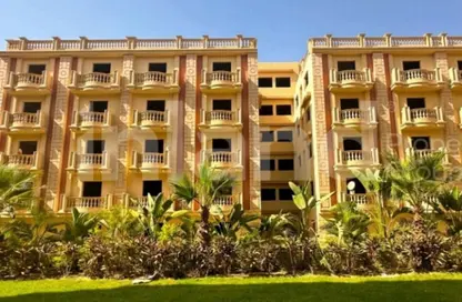Apartment - 3 Bedrooms - 2 Bathrooms for sale in Al Ashrafiya - North Investors Area - New Cairo City - Cairo
