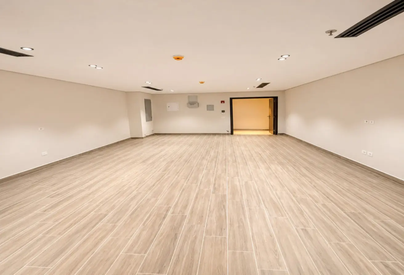 98826390 - Property Main Image