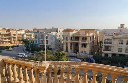 Apartment - 3 Bedrooms - 2 Bathrooms for sale in Leila Mourad St. - El Yasmeen 5 - El Yasmeen - New Cairo City - Cairo
