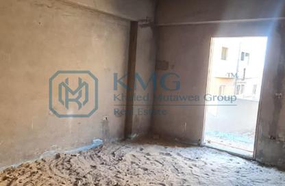 Apartment - 3 Bedrooms - 2 Bathrooms for sale in Leila Mourad St. - El Yasmeen 5 - El Yasmeen - New Cairo City - Cairo Apartment - 3 Bedrooms - 2 Bathrooms for sale in Leila Mourad St. - El Yasmeen 5 - El Yasmeen - New Cairo City - Cairo