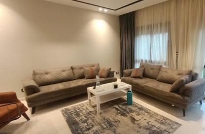 شقة - 2 غرف نوم - 3 حمامات للايجار في ذا كورت ياردز - كمبوندات الشيخ زايد - الشيخ زايد - الجيزة