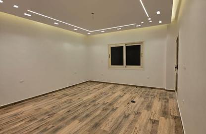 Duplex - 2 Bedrooms - 1 Bathroom for rent in Al Khamayel city - Sheikh Zayed Compounds - Sheikh Zayed City - Giza