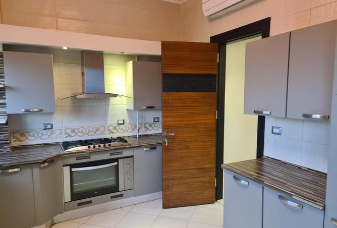 66421913 - Property Image 2