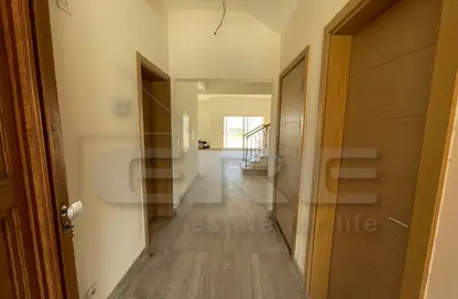 Twin House - 3 Bedrooms - 3 Bathrooms for rent in Celesta Hills - Uptown Cairo - Mokattam - Cairo