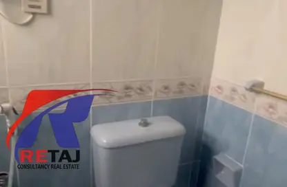 Apartment - 4 Bedrooms - 2 Bathrooms for rent in 8th Zone - Nasr City - Cairo