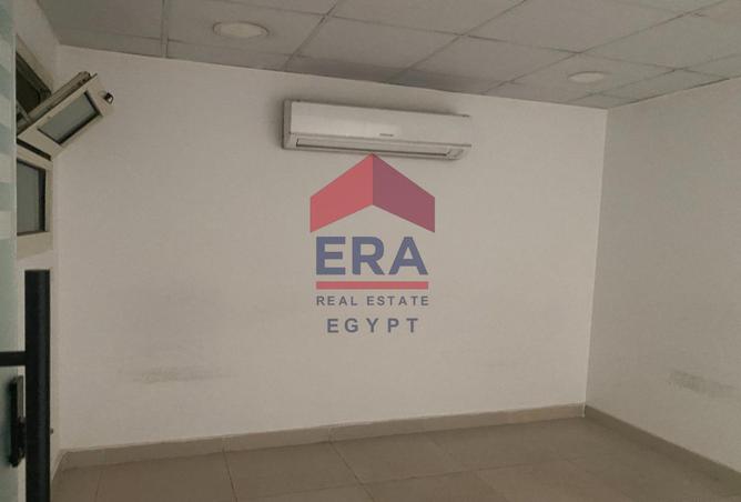 63130229 - Property Image 3