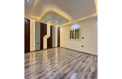 Apartment - 3 Bedrooms - 2 Bathrooms for sale in Gate 4 old - Horus - Hadayek El Ahram - Giza