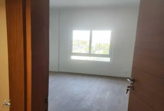 101497713 - Property Image 2