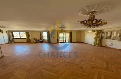 Apartment - 3 Bedrooms - 2 Bathrooms for sale in Street 199 - Degla - Hay El Maadi - Cairo