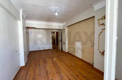 Apartment - 2 - 1 for rent in Saba Basha - Hay Sharq - Alexandria