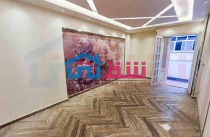 Apartment - 3 - 2 for sale in Smouha - Hay Sharq - Alexandria