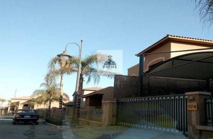 Apartment - 3 Bedrooms - 3 Bathrooms for sale in Swan Lake Residence - 5th Settlement Compounds - The 5th Settlement - New Cairo City - Cairo