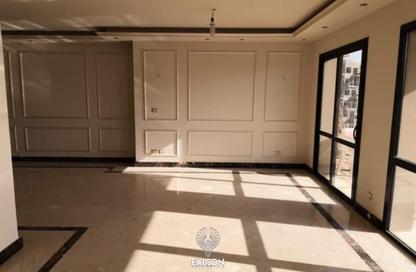 Apartment - 2 Bedrooms - 2 Bathrooms for sale in Sodic East - 6th District - New Heliopolis - Cairo