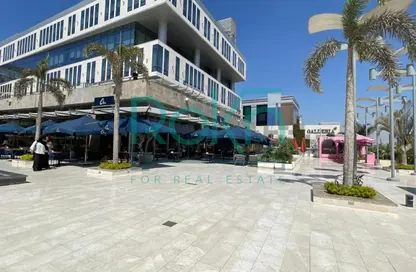 مساحات مكتبية - 8 غرف نوم - 3 حمامات للايجار في 40 جاليريا - محور 26 يوليو - الشيخ زايد - الجيزة مساحات مكتبية - 8 غرف نوم - 3 حمامات للايجار في 40 جاليريا - محور 26 يوليو - الشيخ زايد - الجيزة