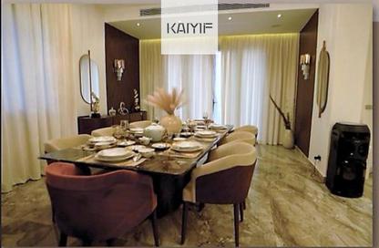 Villa - 5 Bedrooms - 6 Bathrooms for sale in Lake View - 5th Settlement Compounds - The 5th Settlement - New Cairo City - Cairo