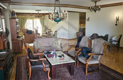 Apartment - 4 Bedrooms - 2 Bathrooms for sale in Victor Ammanuel Square - Smouha - Hay Sharq - Alexandria