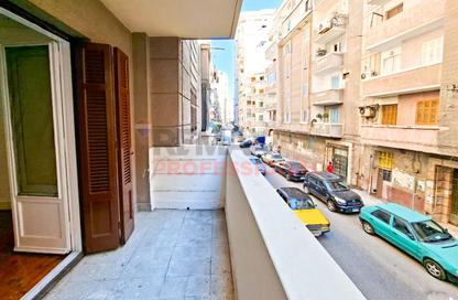 Apartment - 3 - 1 for rent in Omar Al Mokhtar St. - Janaklees - Hay Sharq - Alexandria