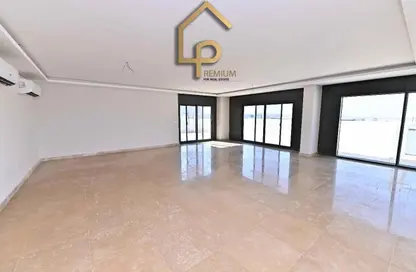 Apartment - 4 Bedrooms - 4 Bathrooms for sale in Village Views - Zed Towers - Sheikh Zayed Compounds - Sheikh Zayed City - Giza