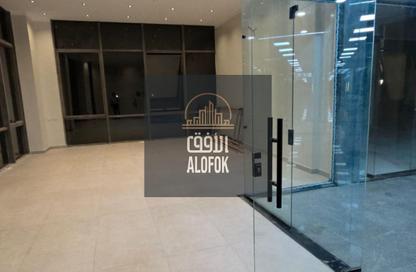 مساحات مكتبية - غرفة نوم للايجار في مون فالي - المستثمرين الجنوبية - مدينة القاهرة الجديدة - القاهرة