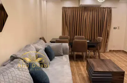 شقة - 3 غرف نوم - 2 حمامات للبيع في B10 - مدينتي - القاهرة