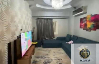 شقة - 3 غرف نوم - 2 حمامات للبيع في شارع الجزيرة - المستثمرين الجنوبية - مدينة القاهرة الجديدة - القاهرة