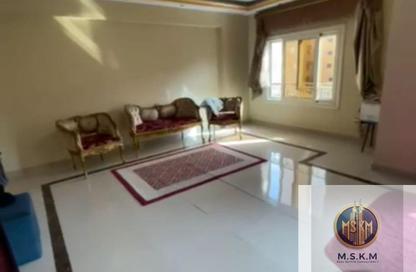 شقة - 3 غرف نوم - 2 حمامات للبيع في شارع الجزيرة - المستثمرين الجنوبية - مدينة القاهرة الجديدة - القاهرة