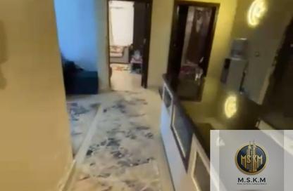 شقة - 3 غرف نوم - 2 حمامات للبيع في شارع الجزيرة - المستثمرين الجنوبية - مدينة القاهرة الجديدة - القاهرة