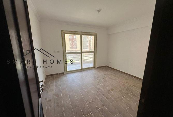 8598817 - Property Image 2