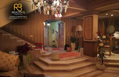 فيلا - 4 - 4 للبيع في حدائق المهندسين - الحي الرابع - الشيخ زايد - الجيزة