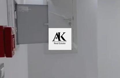 Office Space - 2 Bedrooms - 1 Bathroom for rent in Hyde Park Business District Mall - South Teseen St. - The 5th Settlement - New Cairo City - Cairo