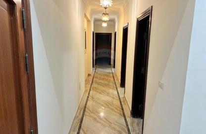 Apartment - 3 Bedrooms - 2 Bathrooms for rent in Al Bostan St. - 9th District - Sheikh Zayed City - Giza