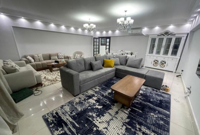 98815311 - Property Main Image