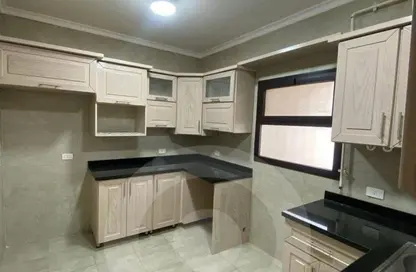 شقة - 3 غرف نوم - 3 حمامات للايجار في ذا كورت ياردز - كمبوندات الشيخ زايد - الشيخ زايد - الجيزة