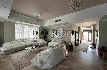 فيلا - 6 غرف نوم - 7 حمامات للايجار في الجريا - كمبوندات الشيخ زايد - الشيخ زايد - الجيزة