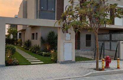 فيلا - 5 - 4 للبيع في ذا كراون - طريق مصر اسكندرية الصحراوي - مدينة 6 أكتوبر - الجيزة