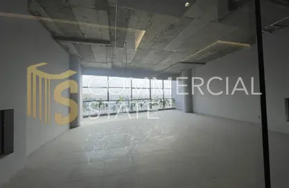 مساحات مكتبية - غرفة نوم - 1 حمام للايجار في شارع التسعين الشمالي - التجمع الخامس - مدينة القاهرة الجديدة - القاهرة