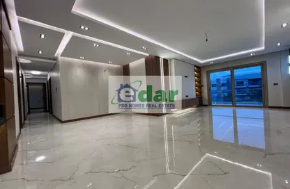 شقة - 3 غرف نوم - 3 حمامات للايجار في جاليريا  مون فالى - المستثمرين الجنوبية - مدينة القاهرة الجديدة - القاهرة