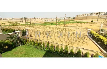 Villa - 4 Bedrooms - 4 Bathrooms for sale in Levana - Uptown Cairo - Mokattam - Cairo