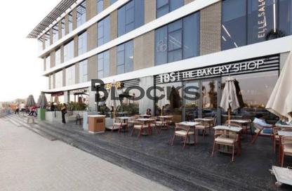 Shop - Studio - 2 Bathrooms for rent in Centro Zayed - Sheikh Zayed Compounds - Sheikh Zayed City - Giza