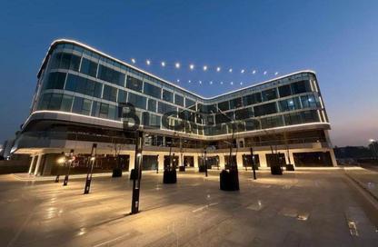 Shop - Studio - 2 Bathrooms for rent in Centro Zayed - Sheikh Zayed Compounds - Sheikh Zayed City - Giza
