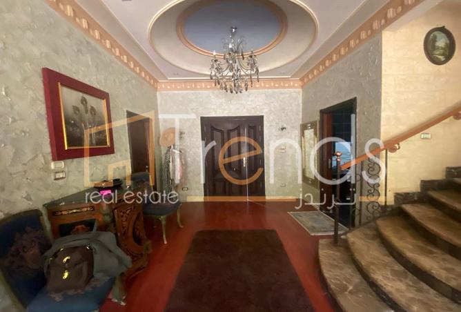 4 BR Villa in Moon Valley I, photo 2 of 3
