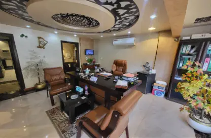 مساحات مكتبية - 3 غرف نوم - 2 حمامات للبيع في شارع جامعة الدول العربية - المهندسين - الجيزة