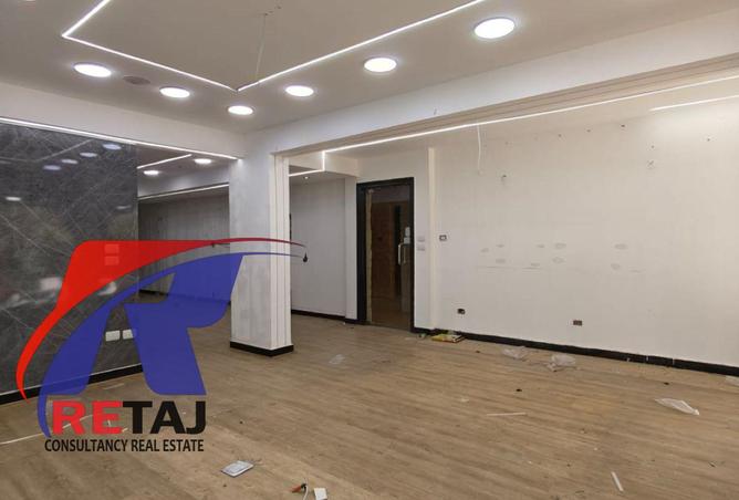 94100849 - Property Image 3