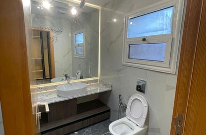 Apartment - 3 Bedrooms - 2 Bathrooms for sale in Wesal City - El Shorouk Compounds - Shorouk City - Cairo