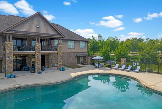 53721141 - Property Image 3