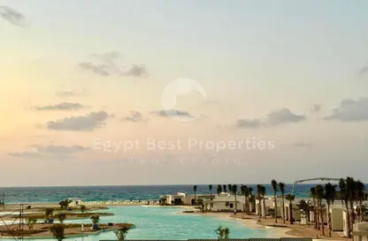 شاليه - 2 غرف نوم - 2 حمامات للبيع في ذا مد - راس الحكمة - الساحل الشمالي