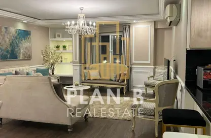 شقة - 2 غرف نوم - 1 حمام للايجار في طريق بيفرلي هيلز - الحي السابع عشر - الشيخ زايد - الجيزة