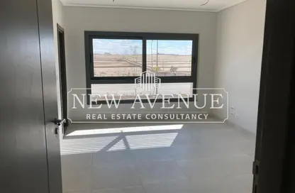 Clinic - 2 Bedrooms - 1 Bathroom for sale in New Giza - Cairo Alexandria Desert Road - 6 October City - Giza